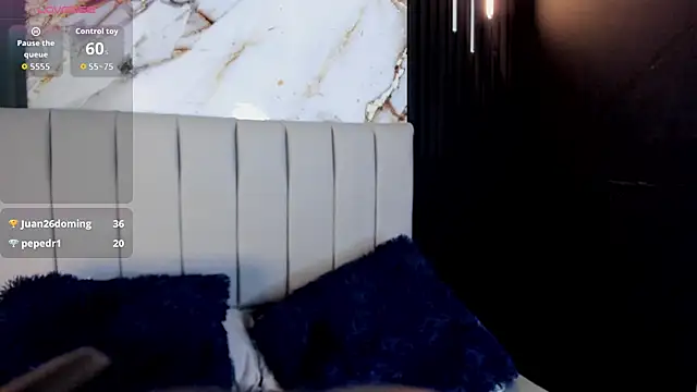 SophieeMoore live XXX chat