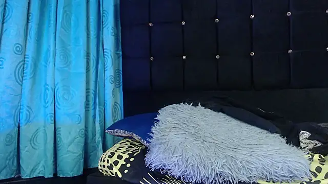 charlotte_brawnn Live XXX chat