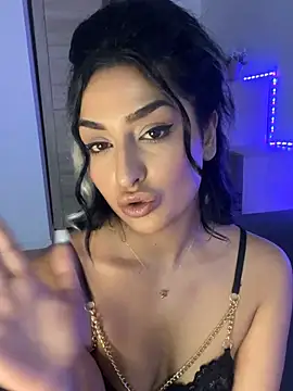 Mia_spicyy's Live XXX Chat