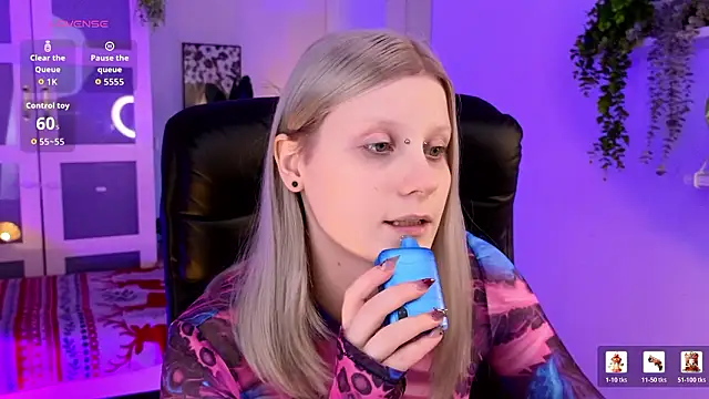 Chatroom XXX en direct de ShineJoan