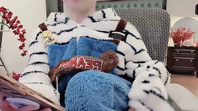 Caryln-Bun Live XXX-Chat