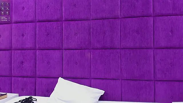 SharonMartini's Live XXX Chat