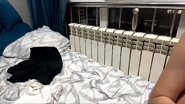 Ur_neighbor_Kira 라이브 XXX 채팅