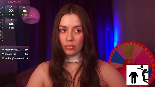 EmiliyaRoudeのライブXXXチャット