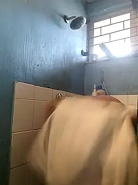 ZARIA-VIXEN 现场XXX聊天