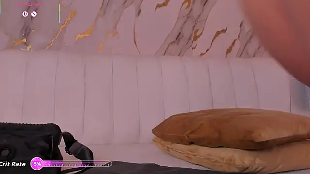 ErikaBenz_ élő XXX-chatje