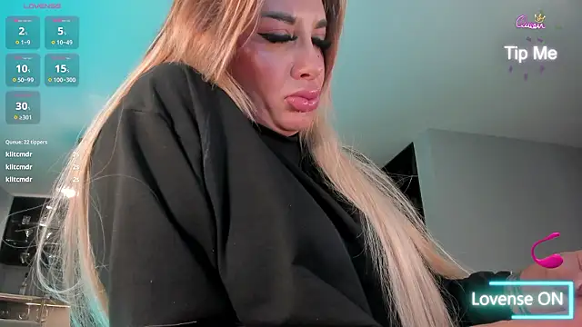 Chat XXX en directo de SophiePalmer