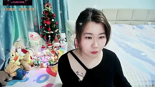 XXX chat uživo modela OnlyLove-2026