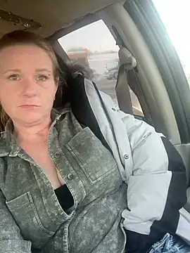 Chatroom XXX en direct de RagingRebecca