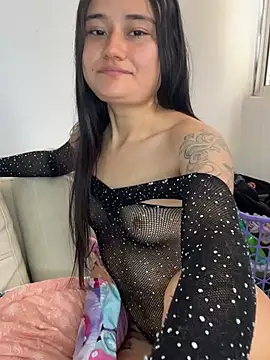 CindySweet_1 Adlı Modelin Canlı XXX Sohbeti