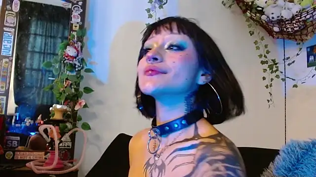 Chat XXX en directo de Layla_quinn