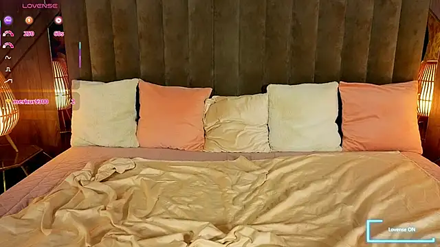 Neyla_Charm – Naživo XXX chat