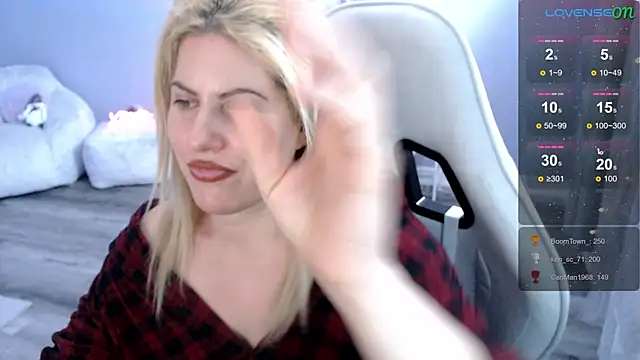 دردشة BellaStar84 الجنسية المباشرة