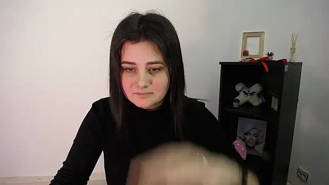 Katrin_kiss_ Chat XXX in diretta