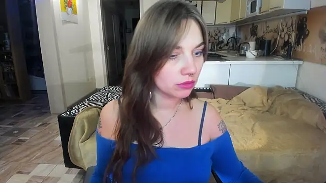 StacyTigerr Chat XXX in diretta