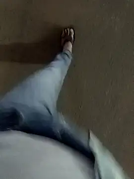 Chat XXX en directo de Hornyucum4me