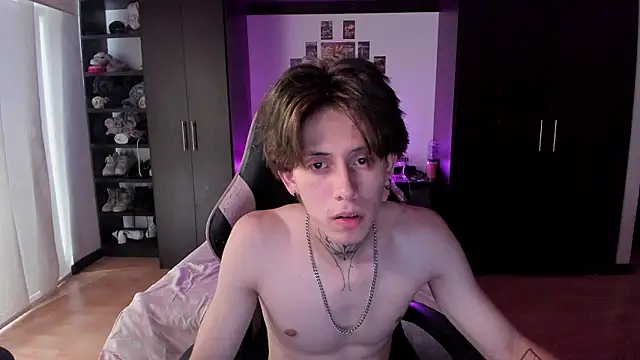 Chat +18 de xIce_Boy ao vivo