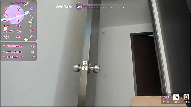 Chat +18 de izzy_cum ao vivo