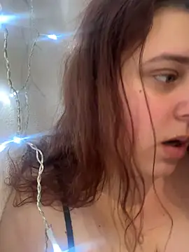 Chat +18 de Vikkancs_X ao vivo