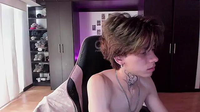 xIce_Boy – Live XXX-chat