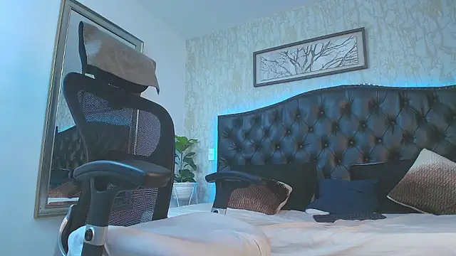 Lander_Cruz 现场XXX聊天