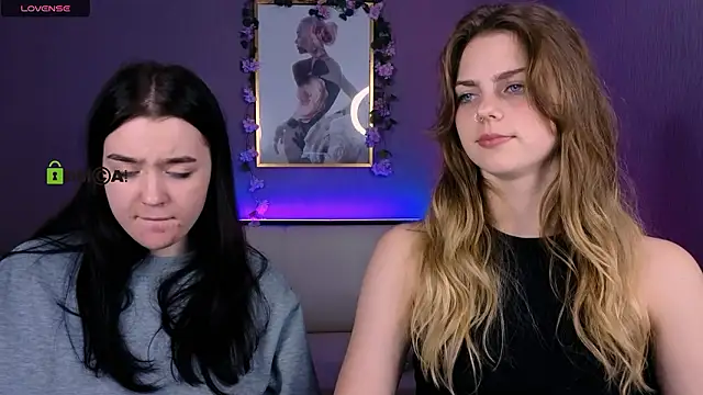 monica_xcx: απευθείας συνομιλία ΧΧΧ