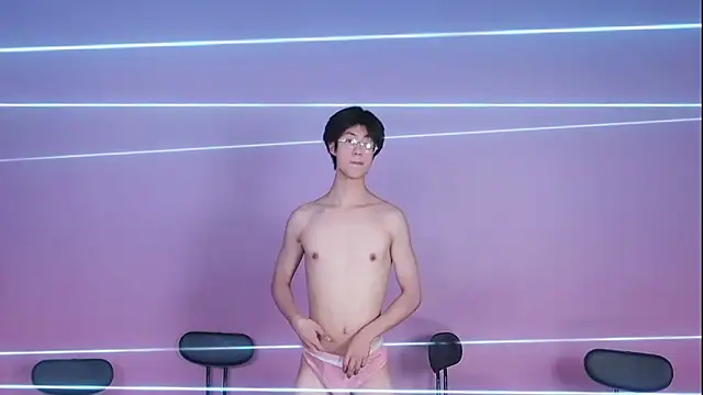 TNT-888: онлайн-секс-чат