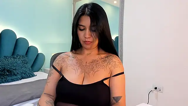 Chat +18 de sharlott18 ao vivo