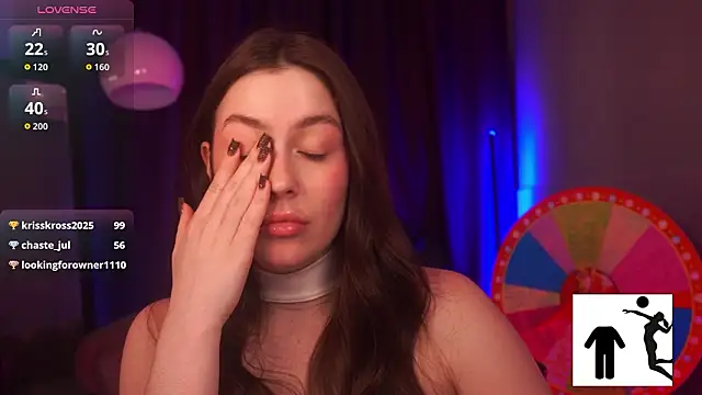 EmiliyaRoude – Naživo XXX chat