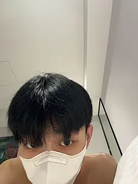 Chatroom XXX en direct de kai101010