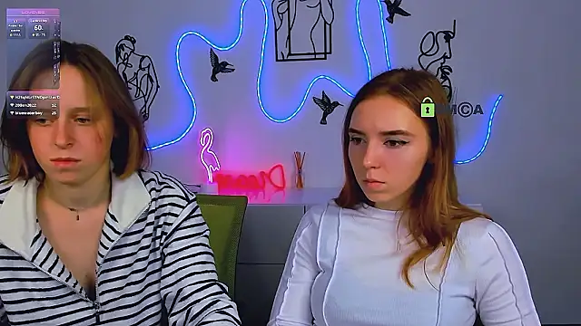 keuli_li élő XXX-chatje