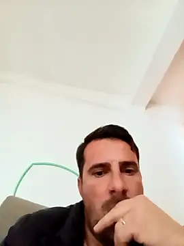 NatanCasad0 élő XXX-chatje