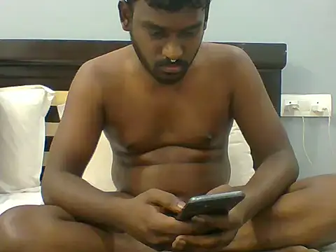 Slavebottombdsm09 élő XXX-chatje