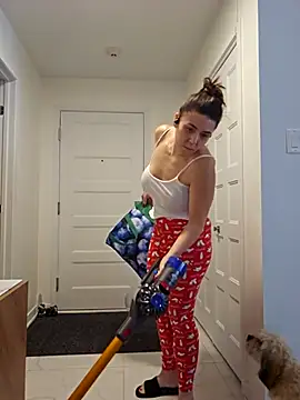 Ellie-Elizabeth Chat XXX in diretta