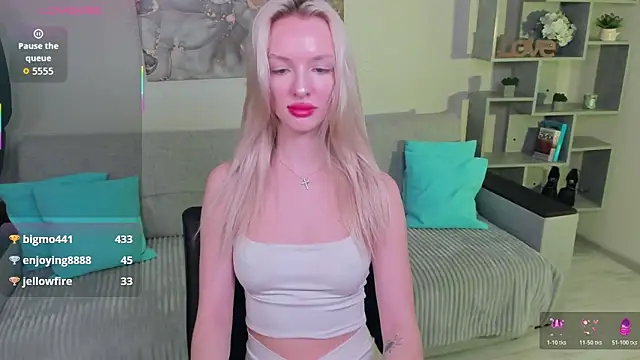 AleksaBlonde Live XXX-chat