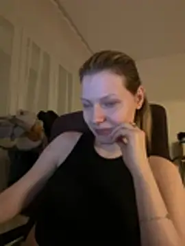 MaryHiggins Live XXX Chat