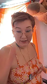 HunnyyLove's Live XXX Chat