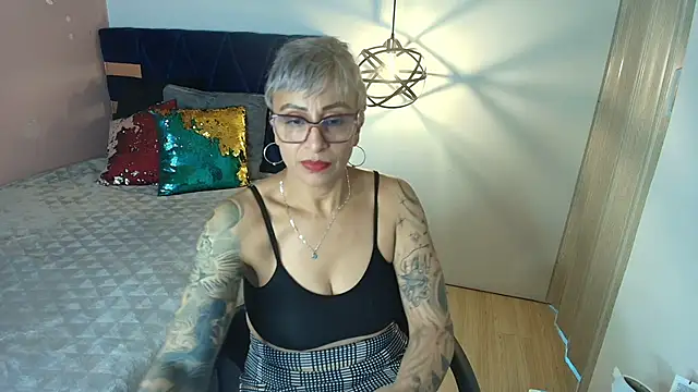 Charlotte__Gray Live XXX-chat