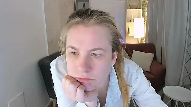 แชท XXX สดของ JadeSoft