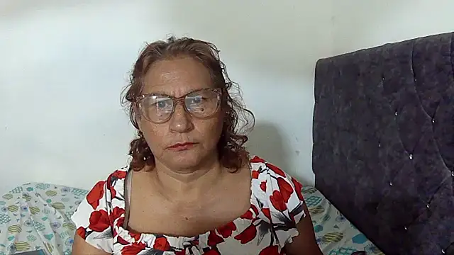 charrysexy1's Live XXX Chat