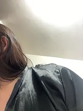 دردشة Lia_sexx الجنسية المباشرة