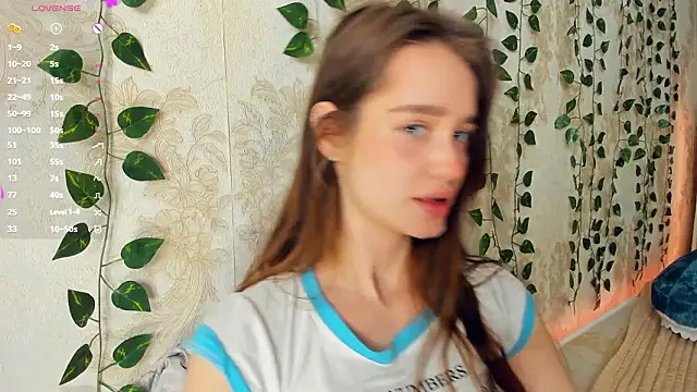 lovelyalivia 现场XXX聊天