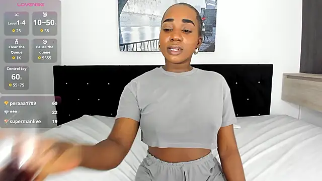 cristaaalclocks1 Pertunjukan Webcam