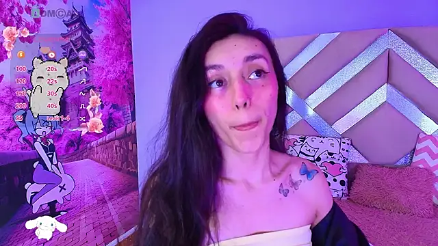 Онлайн чат XXX Laia_Price_