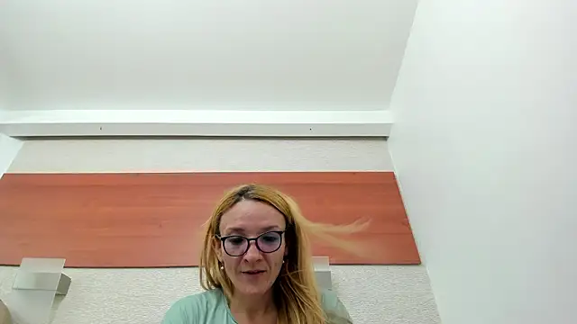 maddy_cartter élő XXX-chatje