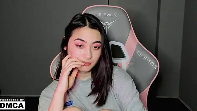 MeilideQian1 élő XXX-chatje