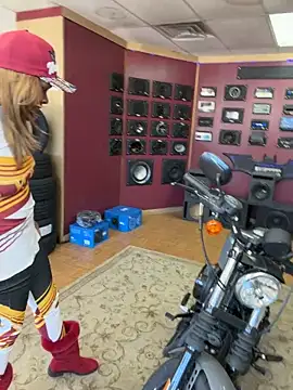 HaloRodeoLover2's Live XXX Chat