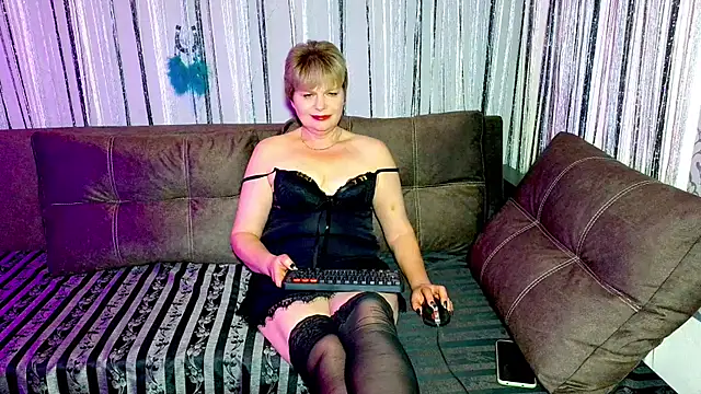 Tess_Terners' Live XXX Chat