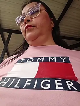 Dirty-Momm-Divorced-Hot Live XXX-Chat