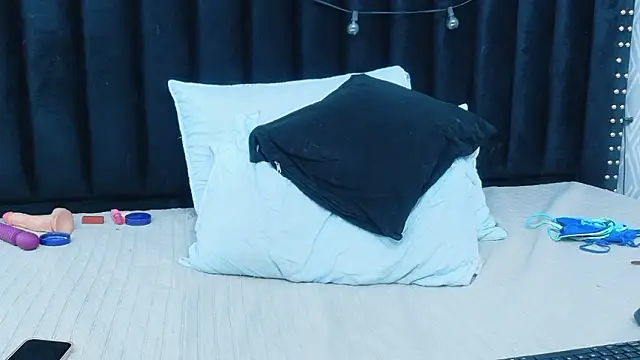 colombiamommy's Live XXX Chat